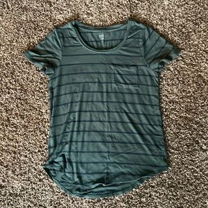 🍀☀️Women’s tee